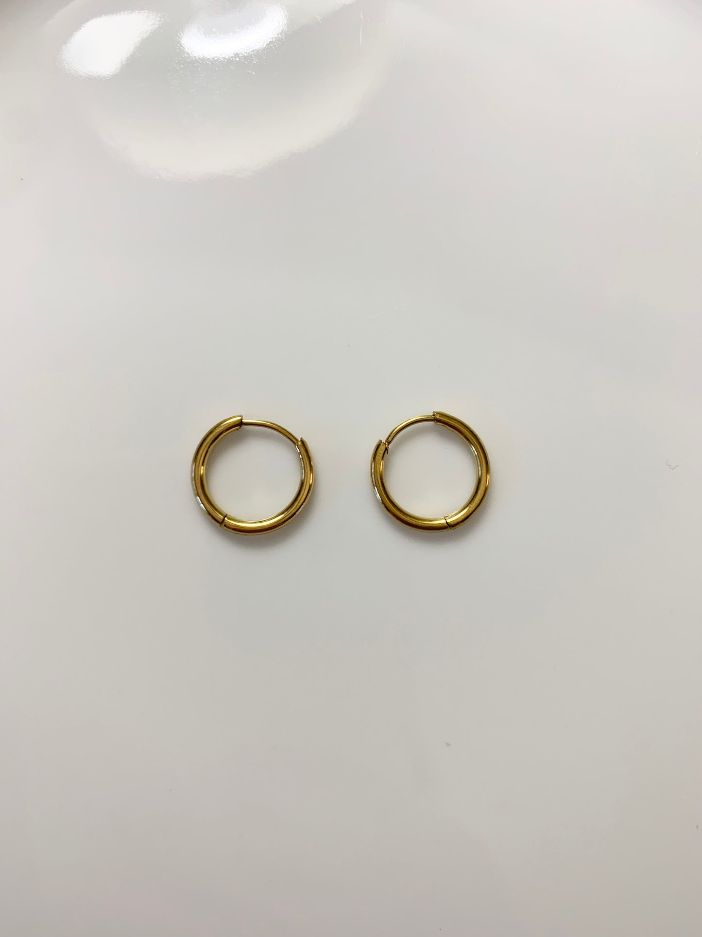 10mm Huggie Hoops