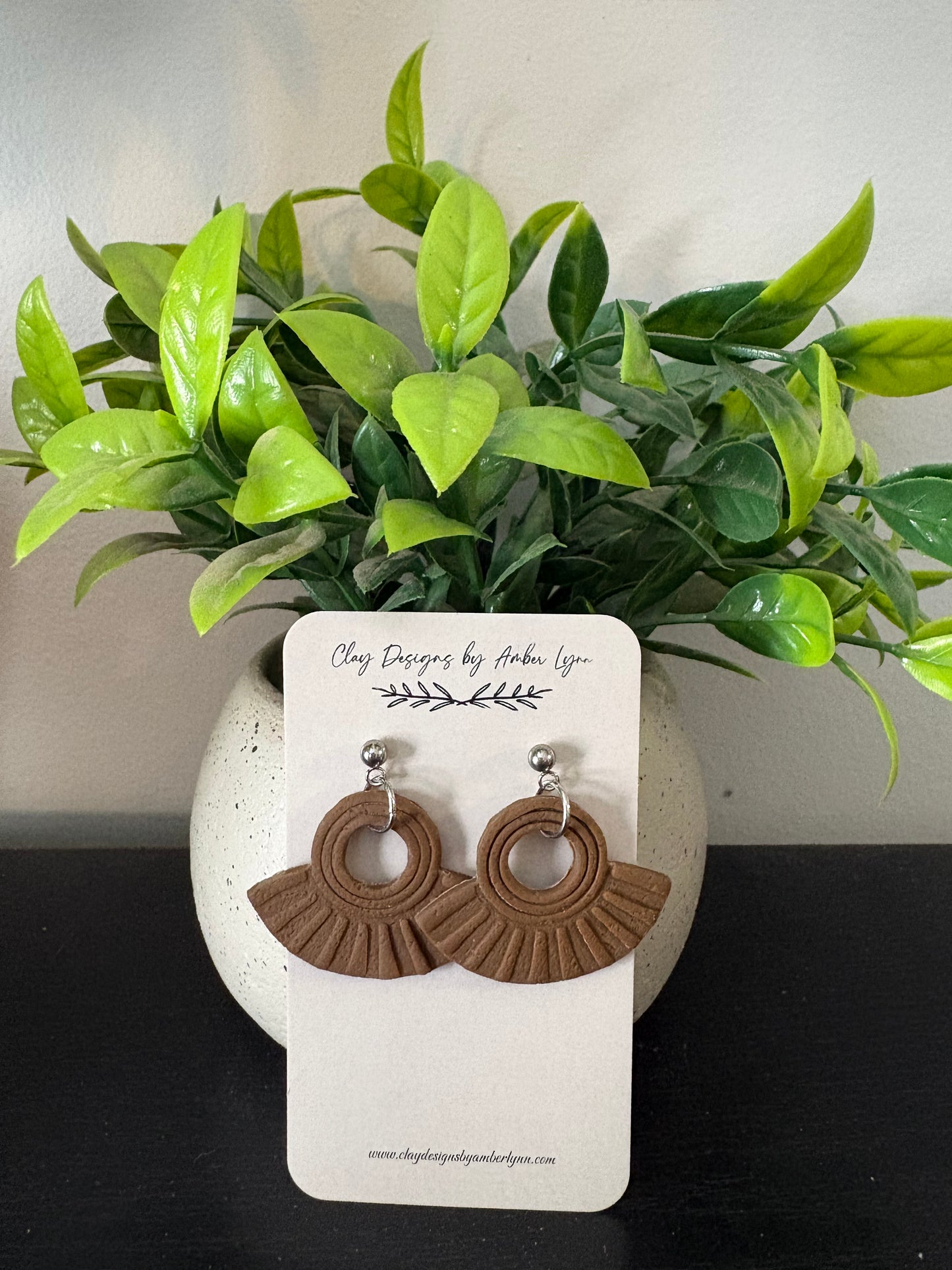 Faux Macrame Fan